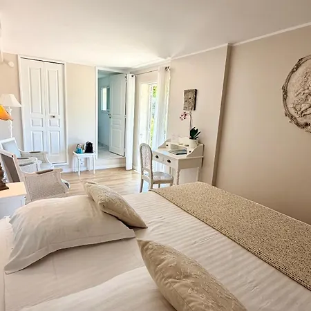 Villa Kilauea B&B-3