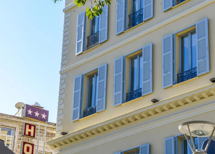 Hotel & Appartements Monsigny